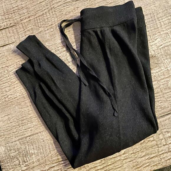 Misa Los Angeles Black Metallic Joggers. - Picture 2 of 3